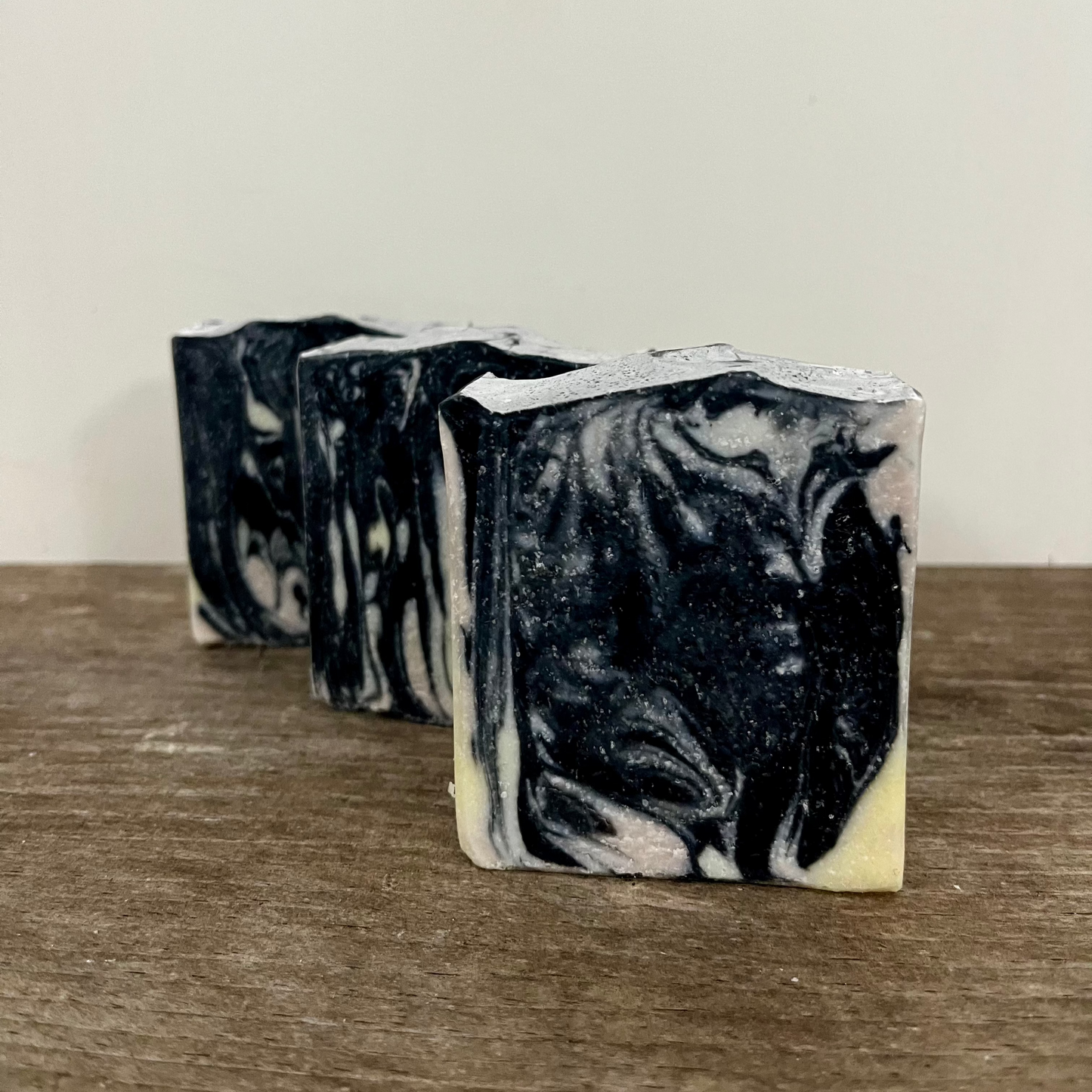 Lavender, sea salt & activated charcoal