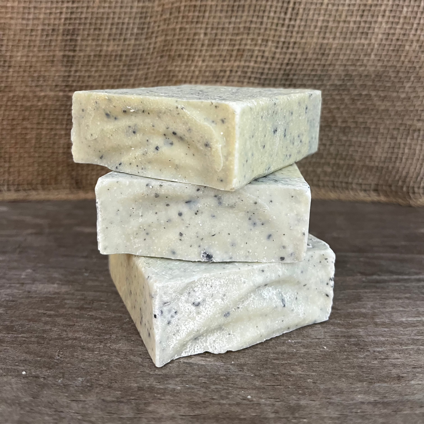Lemongrass & black lava salt